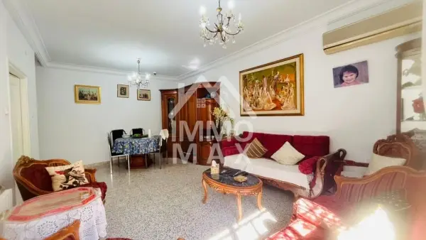 A vendre un QUADRUPLEX à el menzah 6