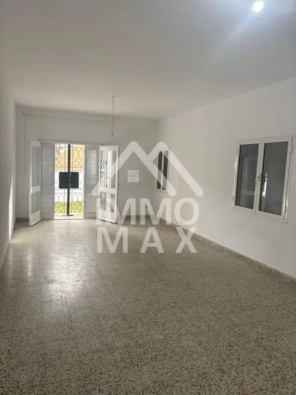 a louer un triplex a menzah 6