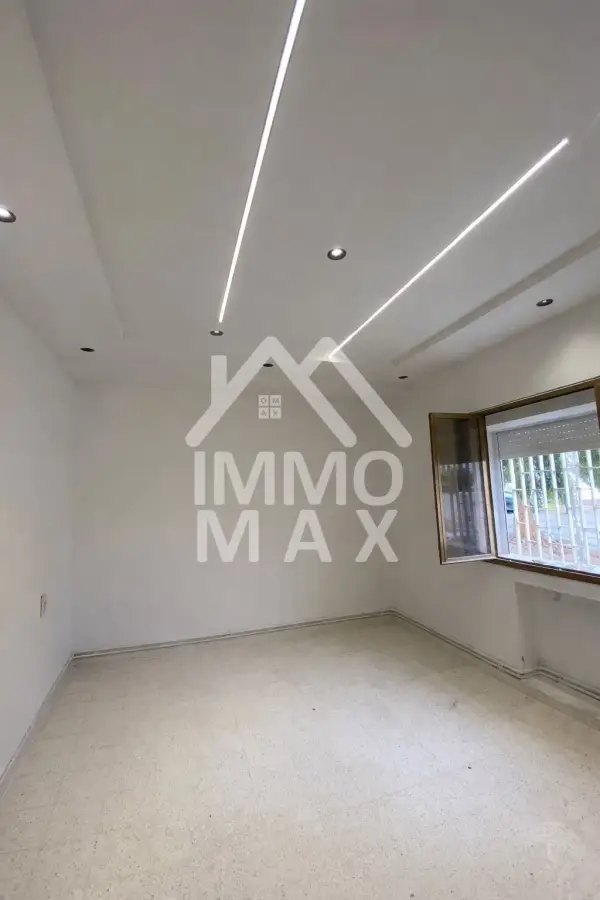 a louer un appartement s+3 a menzah 7