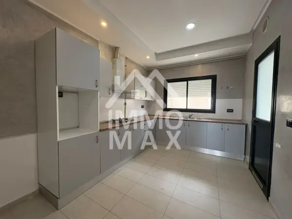 A LOUER UN APPARTEMENT S+2 AU JARDIN D EL MENZAH