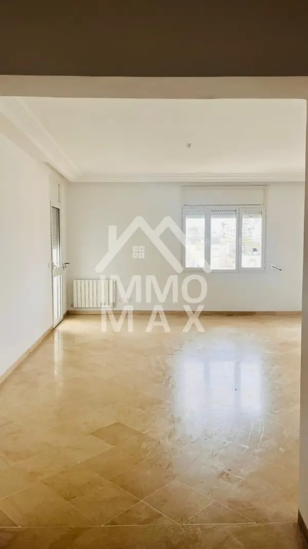 A LOUER un appartement s+3 à ennaser 2