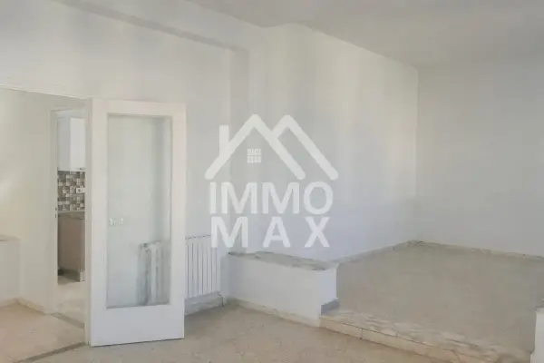 A louer un étage de villa à el Menzah 7