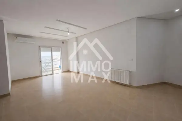 A vendre un appartement s+1 au jardin d' el menzah 2