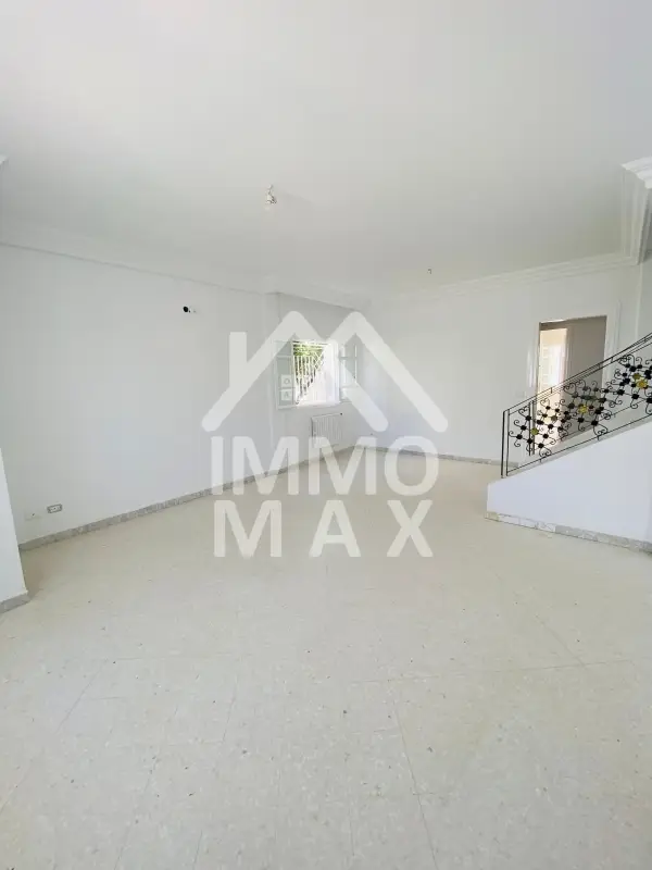 à louer villa s+3 à ennacer 2