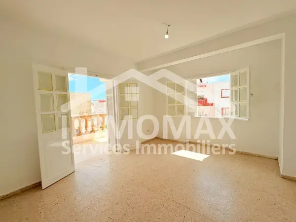 A Louer un Appartement s+3 à Borj Louzir