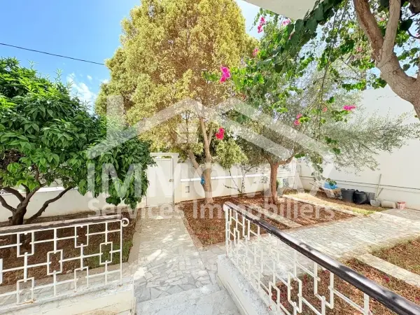A LOUER RDC DE VILLA à EL MENZAH 5